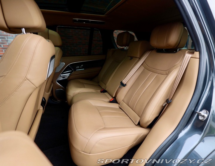 Ostatní značky Ostatní modely Land Rover Range Rover P550e AUTOBIOGRAPHY | Pa 2024