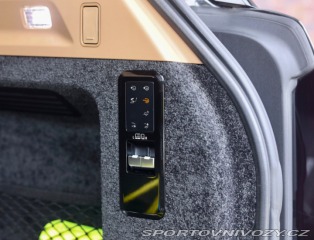 Ostatní značky Ostatní modely Land Rover Range Rover  P550e AUTOBIOGRAPHY | Pa 2024