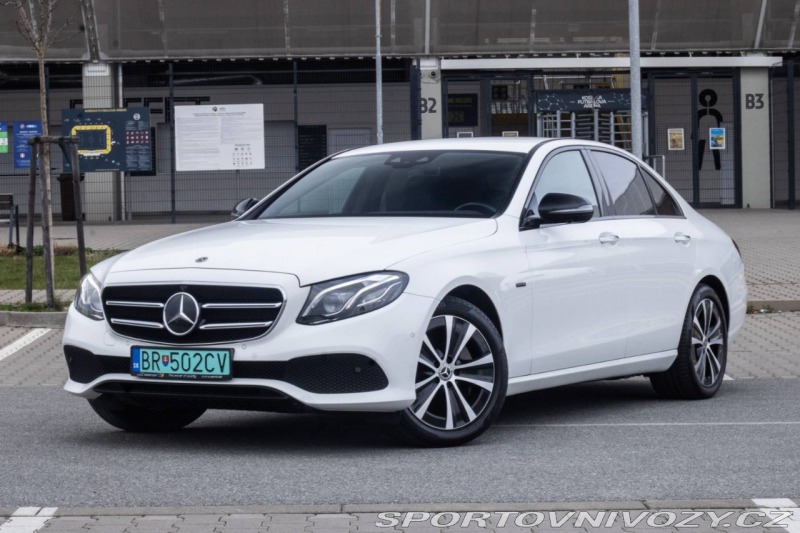 Mercedes-Benz E 300 de Plug-in hybrid A/