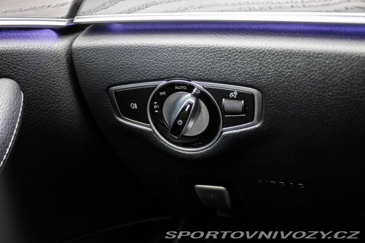 Mercedes-Benz E 300 de Plug-in hybrid A/ 2019