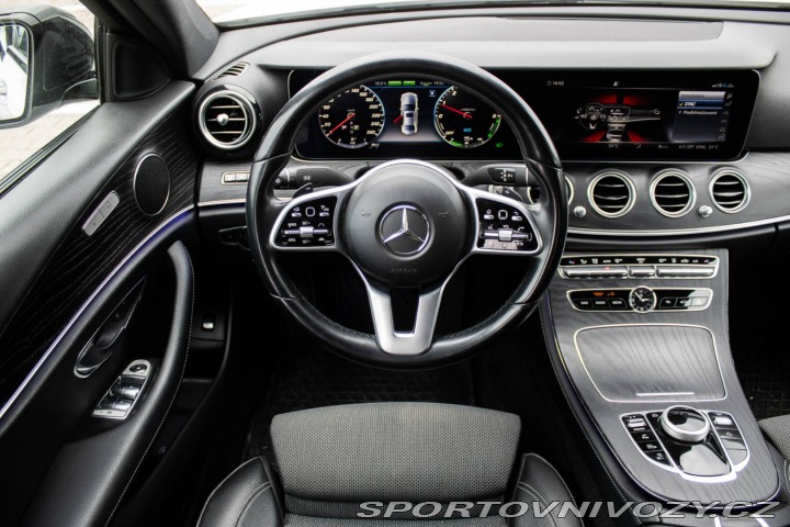 Mercedes-Benz E 300 de Plug-in hybrid A/ 2019