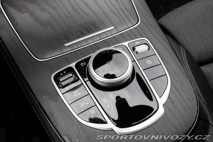 Mercedes-Benz E 300 de Plug-in hybrid A/ 2019