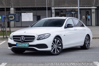 Mercedes-Benz E 300 de Plug-in hybrid A/ 2019