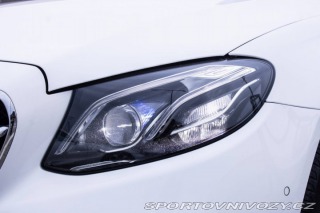 Mercedes-Benz E 300 de Plug-in hybrid A/ 2019