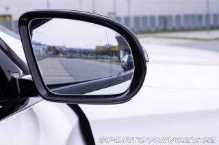 Mercedes-Benz E 300 de Plug-in hybrid A/ 2019