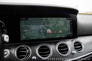 Mercedes-Benz E 300 de Plug-in hybrid A/ 2019