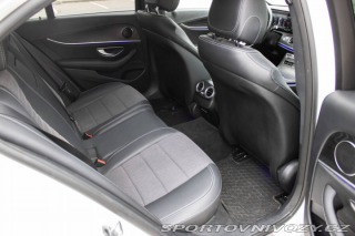 Mercedes-Benz E 300 de Plug-in hybrid A/ 2019