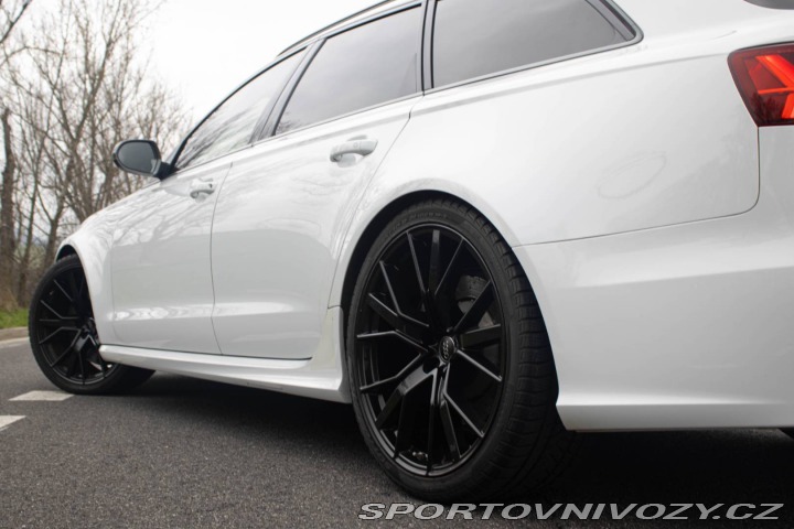 Audi RS6 Avant  quattro / AJ NA SP 2016