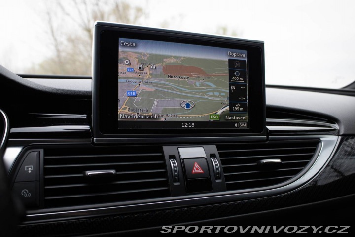 Audi RS6 Avant  quattro / AJ NA SP 2016