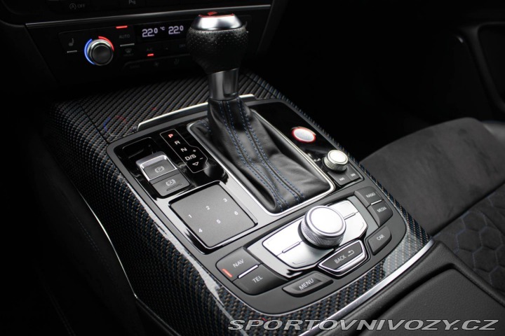 Audi RS6 Avant  quattro / AJ NA SP 2016