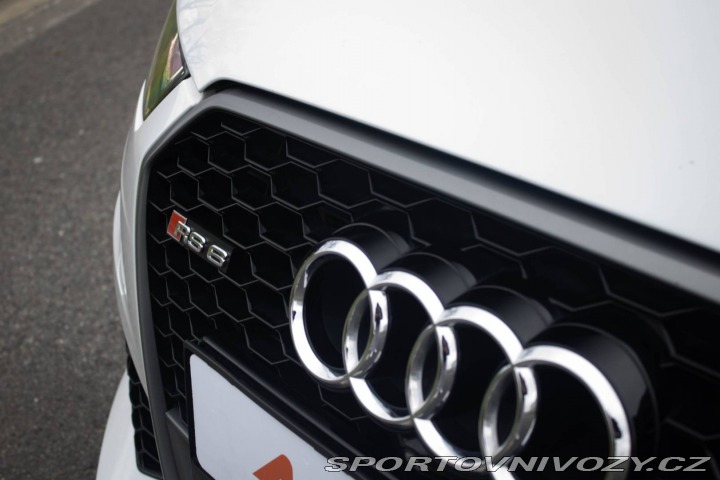 Audi RS6 Avant  quattro / AJ NA SP 2016