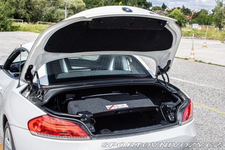 BMW Z4 Cabrio sDrive 20i 135 kW 2012