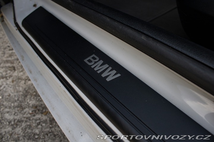 BMW Z4 Cabrio sDrive 20i 135 kW 2012