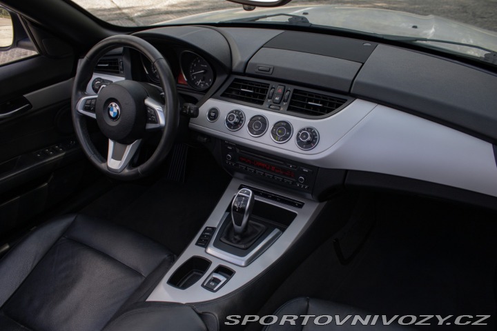 BMW Z4 Cabrio sDrive 20i 135 kW 2012