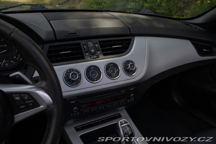 BMW Z4 Cabrio sDrive 20i 135 kW 2012