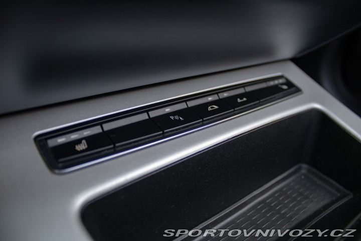 BMW Z4 Roadster sDrive 2.0i A/T 2012