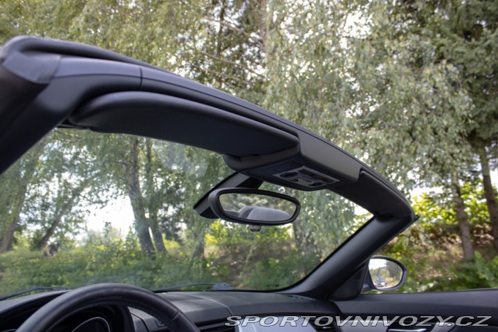 BMW Z4 Cabrio sDrive 20i 135 kW 2012