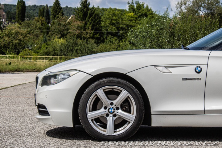 BMW Z4 Cabrio sDrive 20i 135 kW 2012