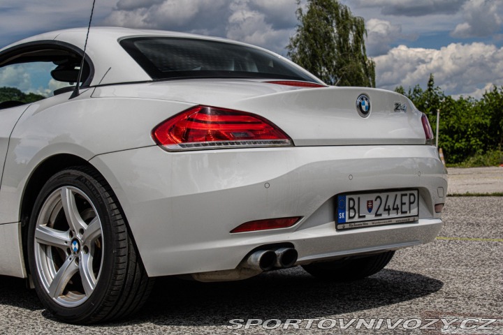 BMW Z4 Cabrio sDrive 20i 135 kW 2012