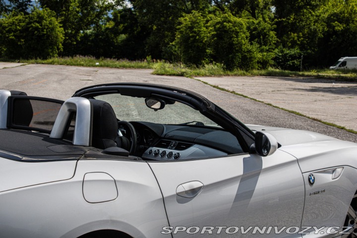 BMW Z4 Cabrio sDrive 20i 135 kW 2012