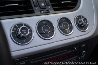 BMW Z4 Roadster  sDrive 2.0i A/T 2012