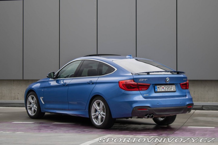 BMW 3 3GT 330i xDrive ZÁRUKA / 2017