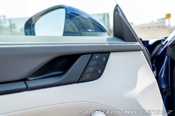 Porsche 911 4 GTS/ PDLS+/ InnoDrive/ 2024