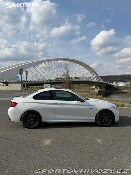 BMW 2 M235i xDrive 2015