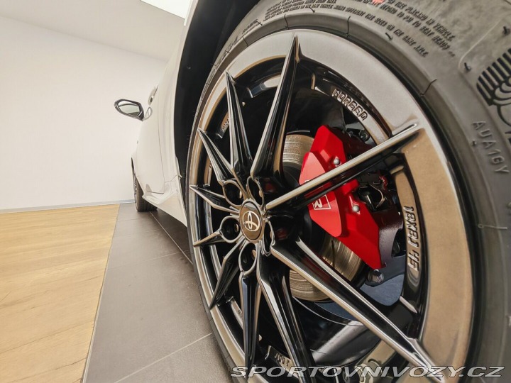 Toyota Yaris GR 1.6 turbo GR AT Dynami 2024