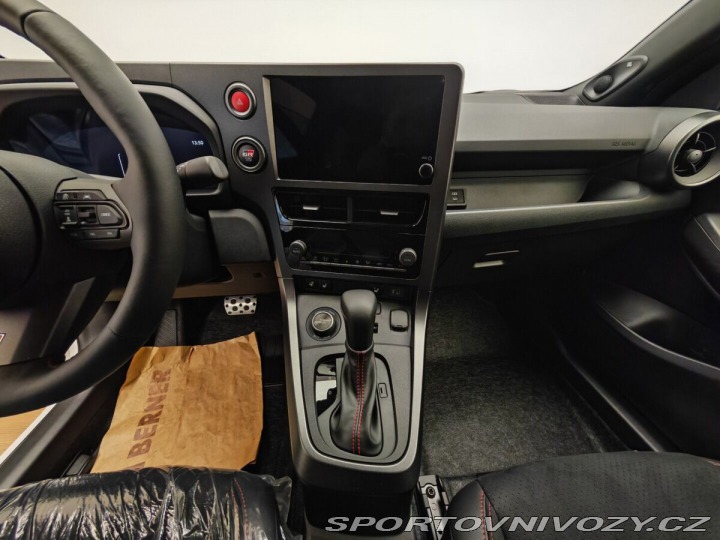 Toyota Yaris GR 1.6 turbo GR AT Dynami 2025