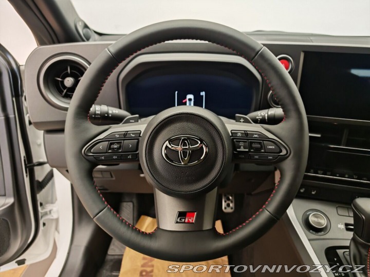 Toyota Yaris GR 1.6 turbo GR AT Dynami 2025