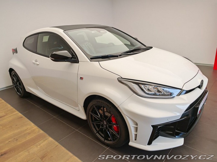 Toyota Yaris GR 1.6 turbo GR AT Dynami 2024