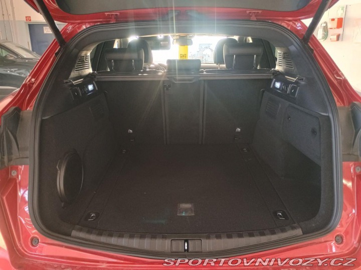 Alfa Romeo Stelvio 2.0 Turbo 16V 206kW Veloc 2024