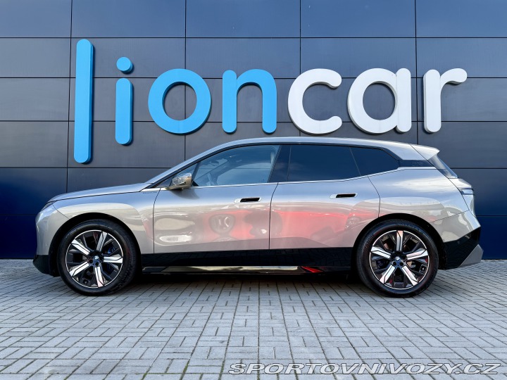 BMW iX 50 xDrive, ČR, El. Tažné, 2022