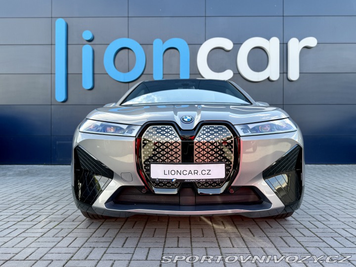 BMW iX 50 xDrive, ČR, El. Tažné, 2022
