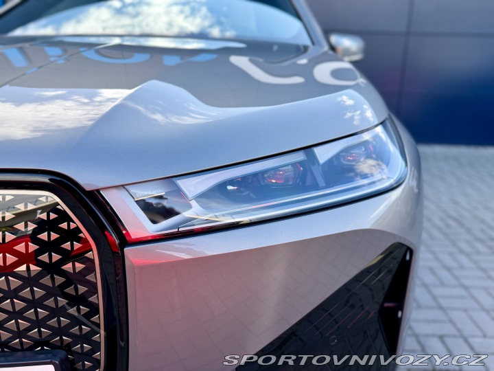 BMW iX 50 xDrive, ČR, El. Tažné, 2022