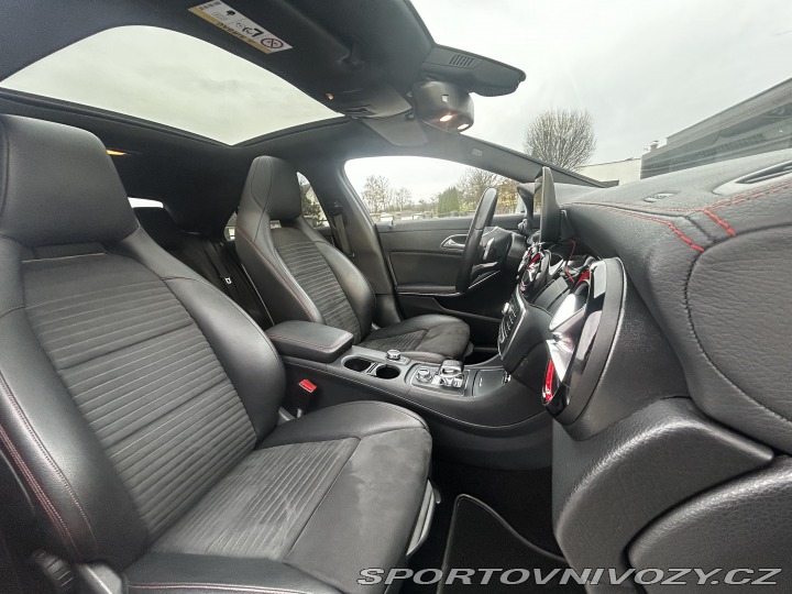 Mercedes-Benz CLA Mercedes-Benz CLA 45 AMG 2017