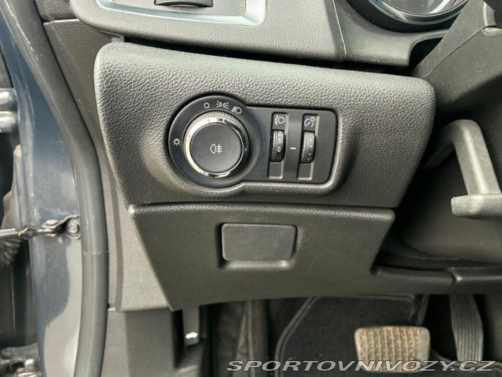 Opel Astra 2.0DCTi, 121KW, AUTOMAT 2013