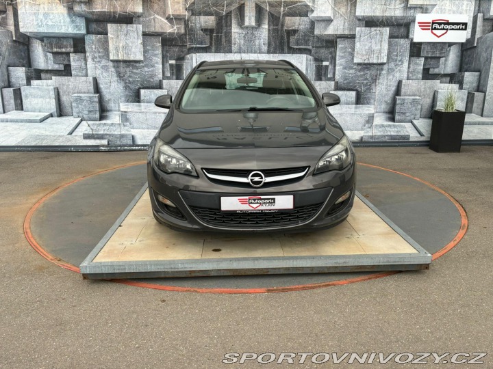 Opel Astra 2.0DCTi, 121KW 2013