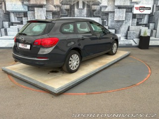 Opel Astra 2.0DCTi, 121KW 2013