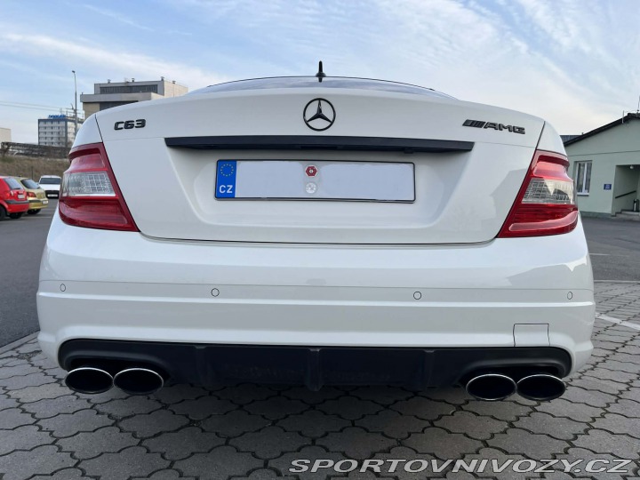 Mercedes-Benz C C63 AMG 2009