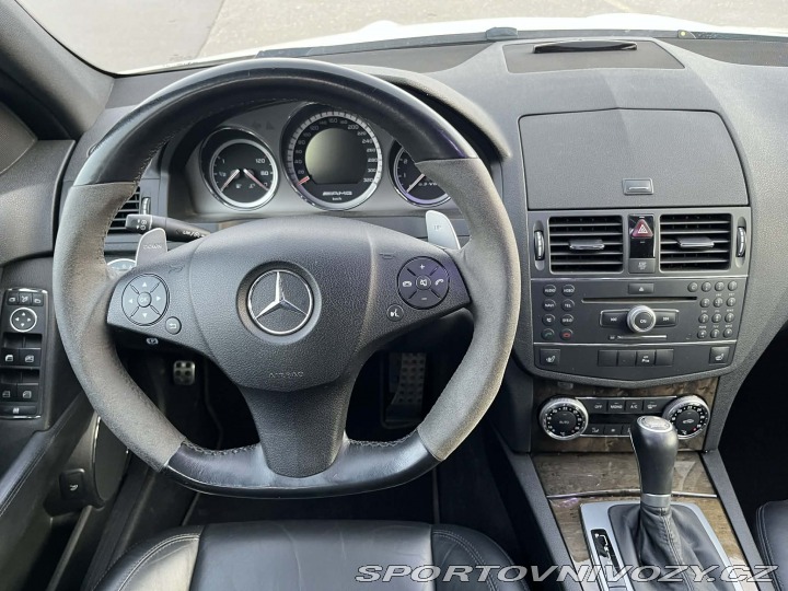 Mercedes-Benz C C63 AMG 2009