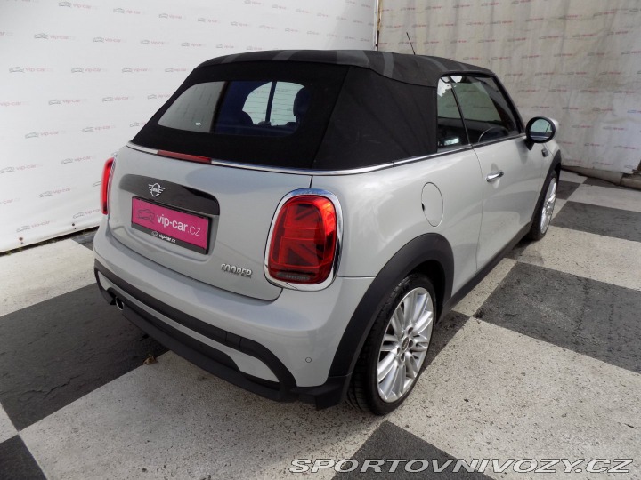 Mini Cooper 1.5i/El.střecha/2.Maj.ČR/ 2021