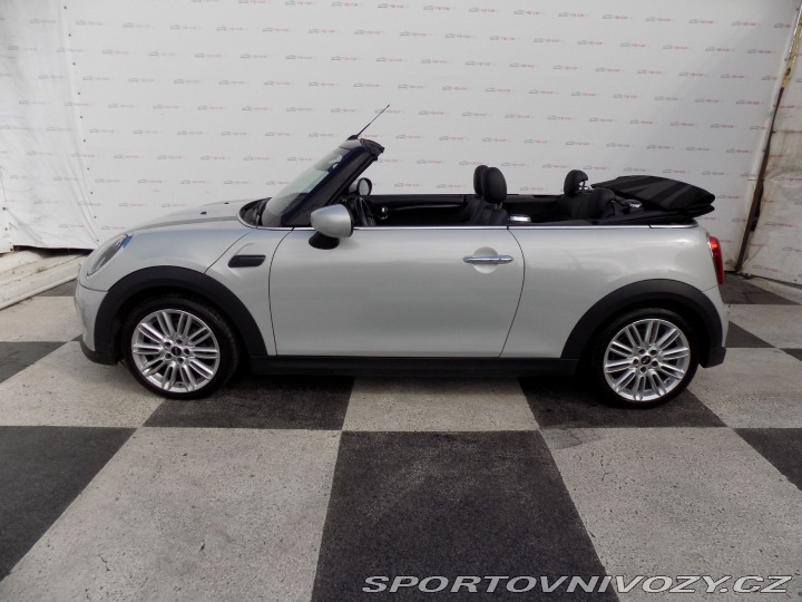 Mini Cooper 1.5i/El.střecha/2.Maj.ČR/ 2021