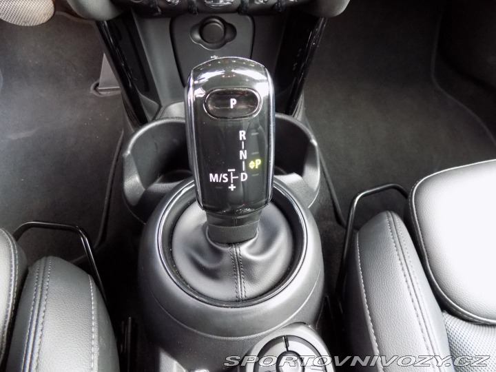 Mini Cooper 1.5i/El.střecha/2.Maj.ČR/ 2021