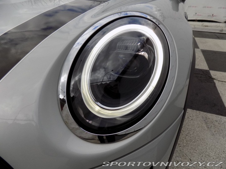 Mini Cooper 1.5i/El.střecha/1.Maj.ČR/ 2021