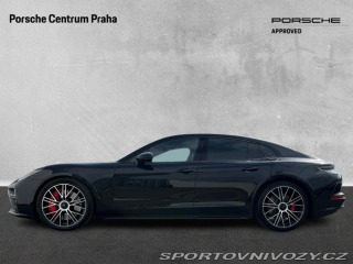 Porsche Panamera Turbo E-Hybrid 2025