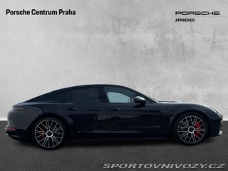 Porsche Panamera Turbo E-Hybrid 2025