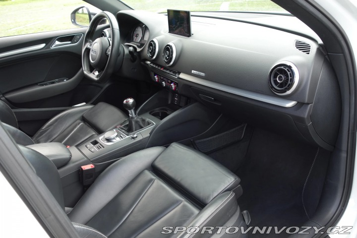 Audi S3 2.0TFSI sedan,4x4,manuál! 2014