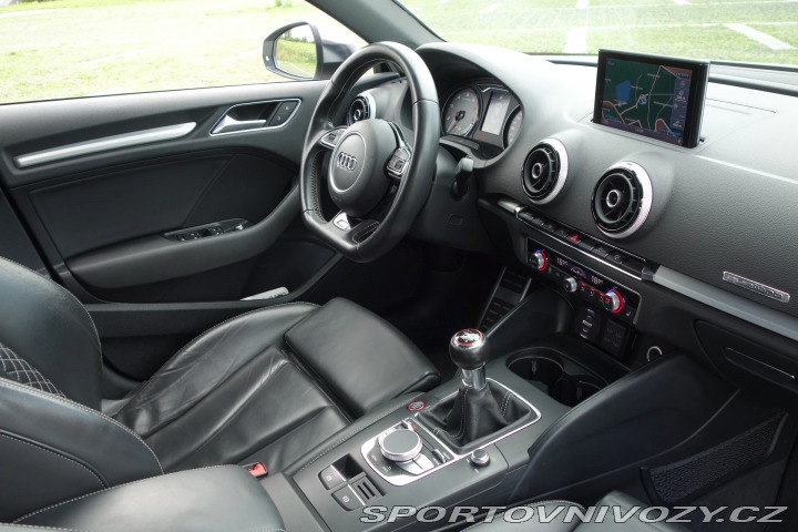 Audi S3 2.0TFSI sedan,4x4,manuál! 2014